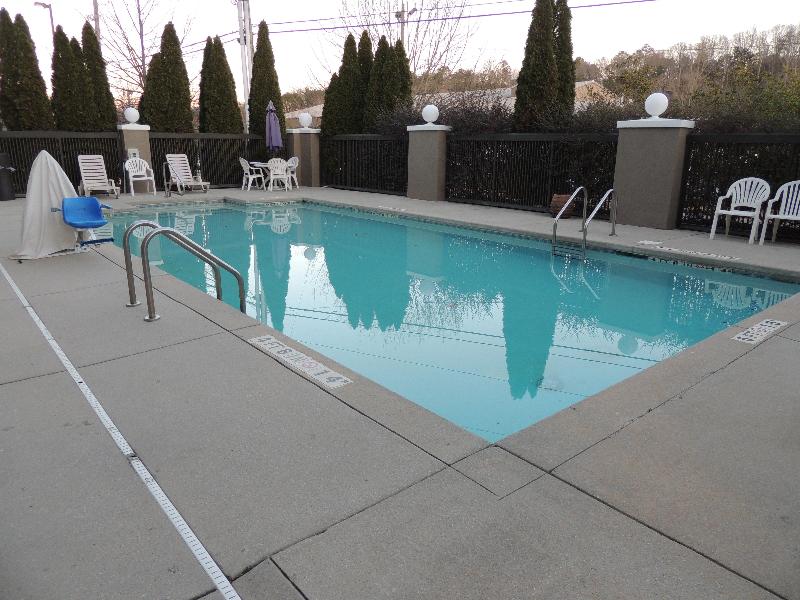 Holiday Inn Express Birmingham Ne Trussville image