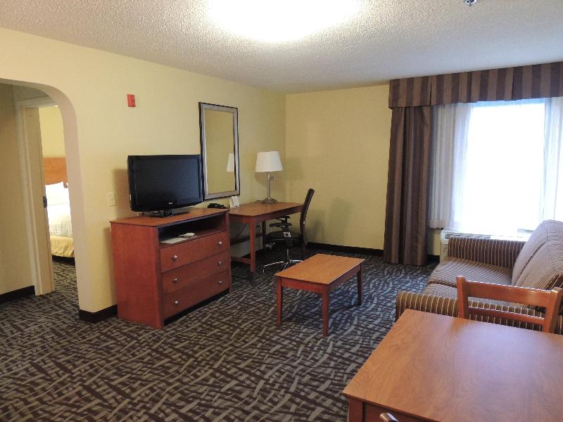 Holiday Inn Express Birmingham Ne Trussville image