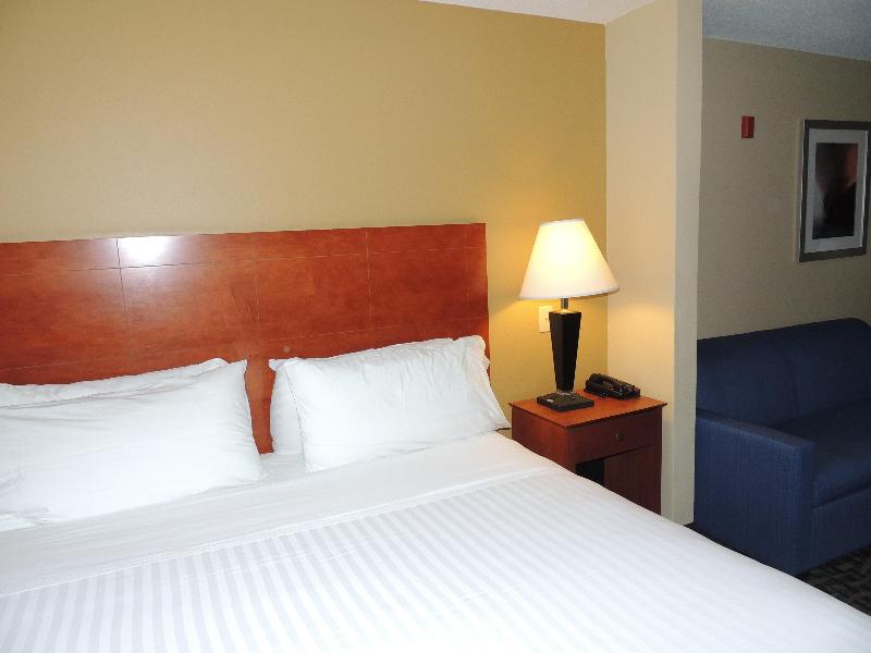 Holiday Inn Express Birmingham Ne Trussville image