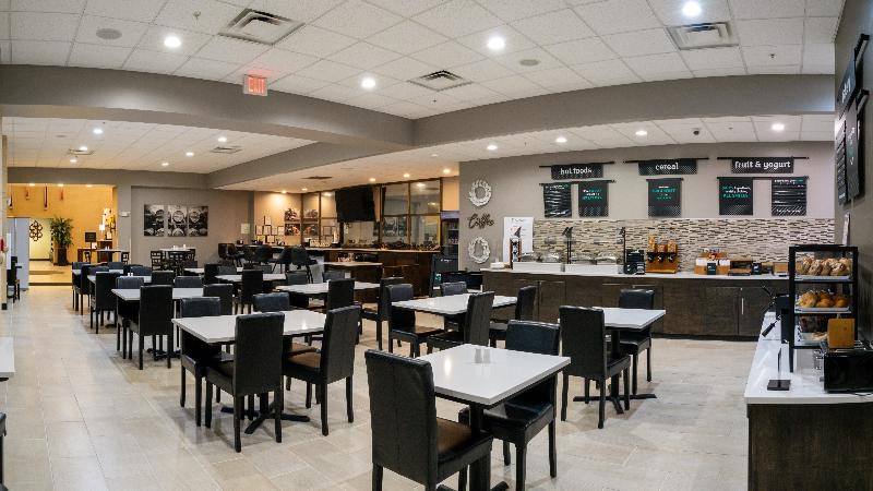 Holiday Inn Murfreesboro image