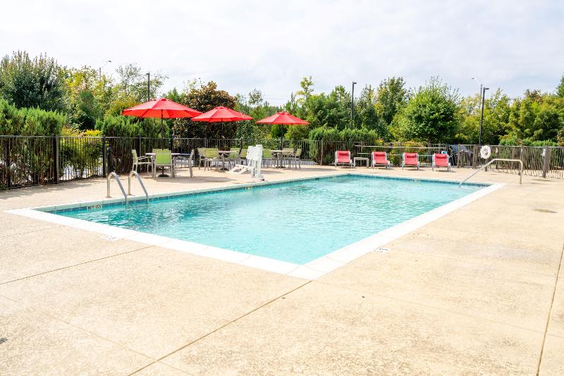 Holiday Inn Murfreesboro image
