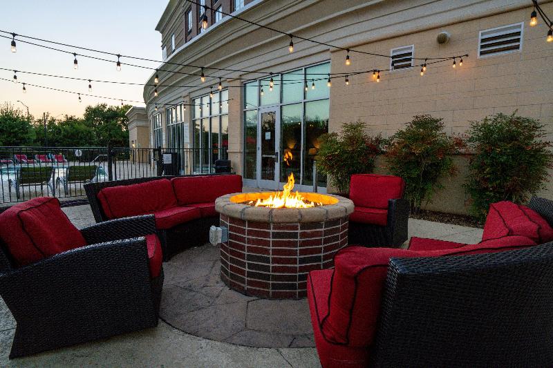 Holiday Inn Murfreesboro image