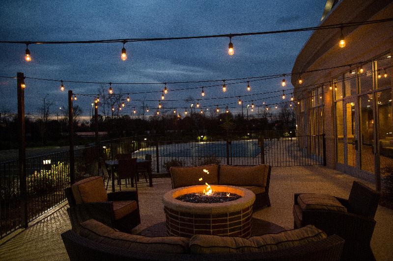 Holiday Inn Murfreesboro image