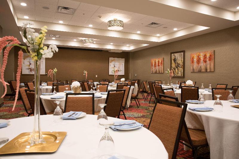 Holiday Inn Murfreesboro image