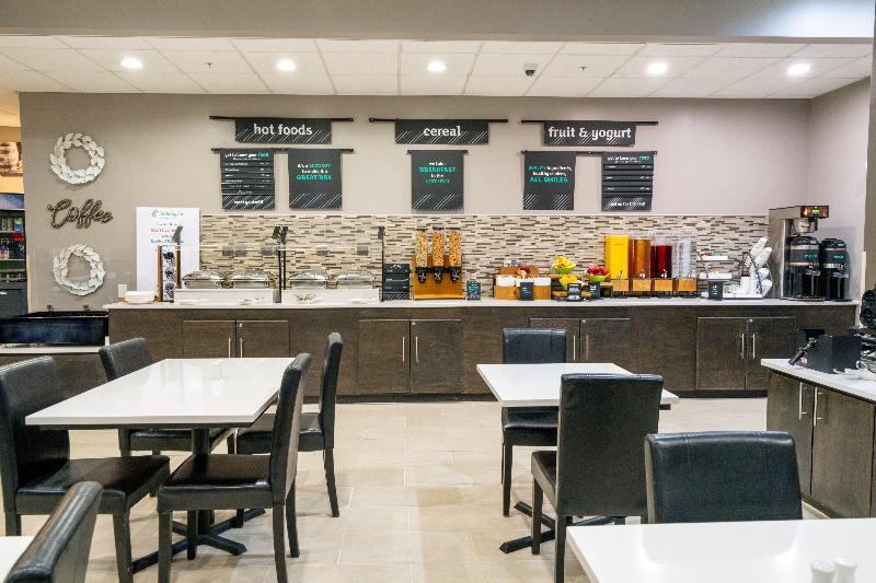 Holiday Inn Murfreesboro image