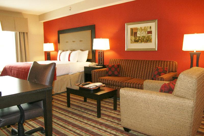 Holiday Inn Blytheville image