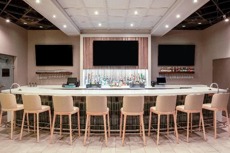 Holiday Inn Blytheville image