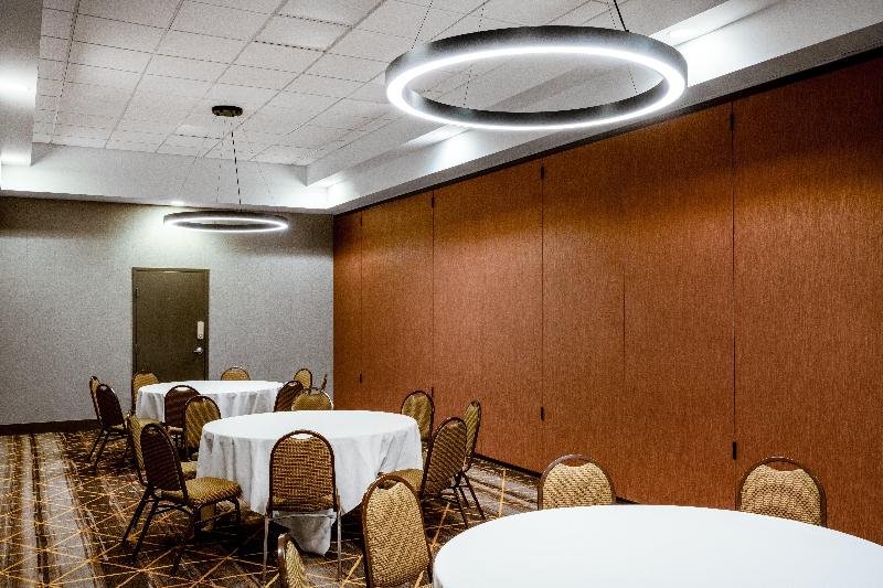 Holiday Inn Blytheville image