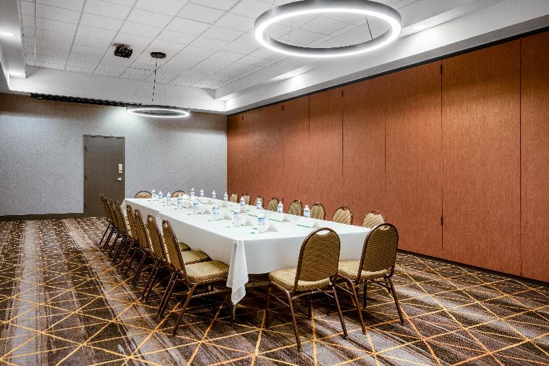 Holiday Inn Blytheville image