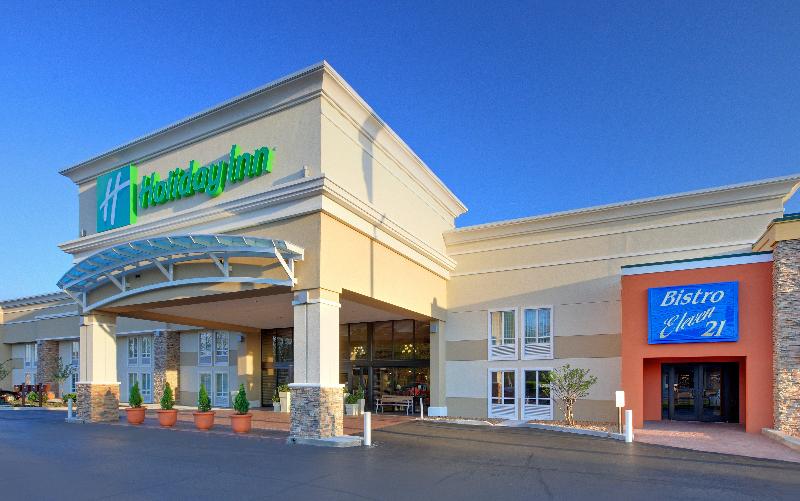 Holiday Inn Blytheville image