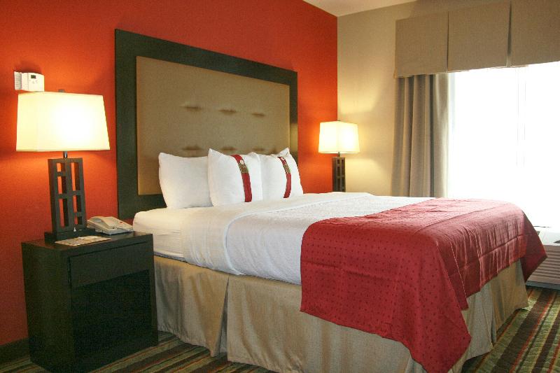 Holiday Inn Blytheville image