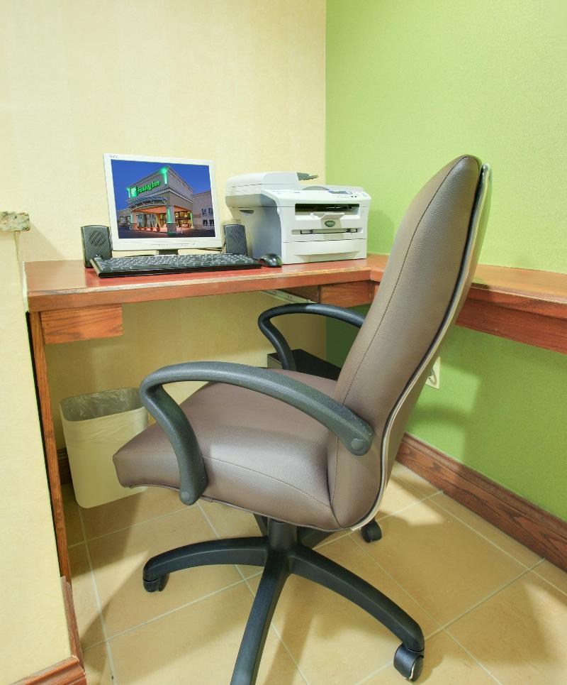 Holiday Inn Blytheville image