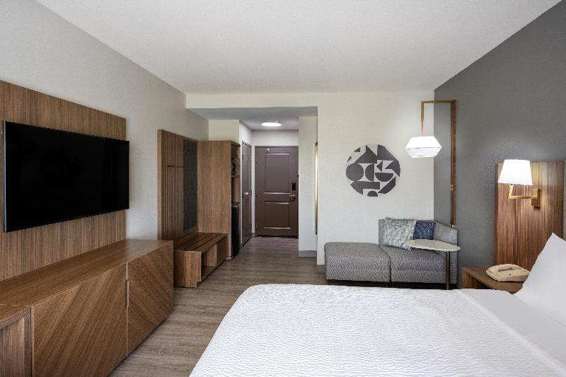Holiday Inn Blytheville image