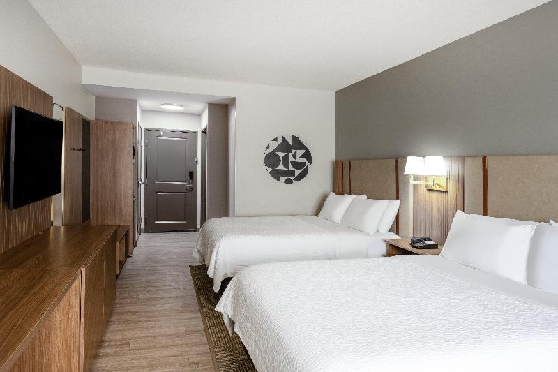 Holiday Inn Blytheville image