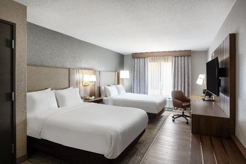 Holiday Inn Blytheville image