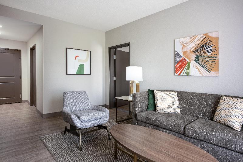 Holiday Inn Blytheville image