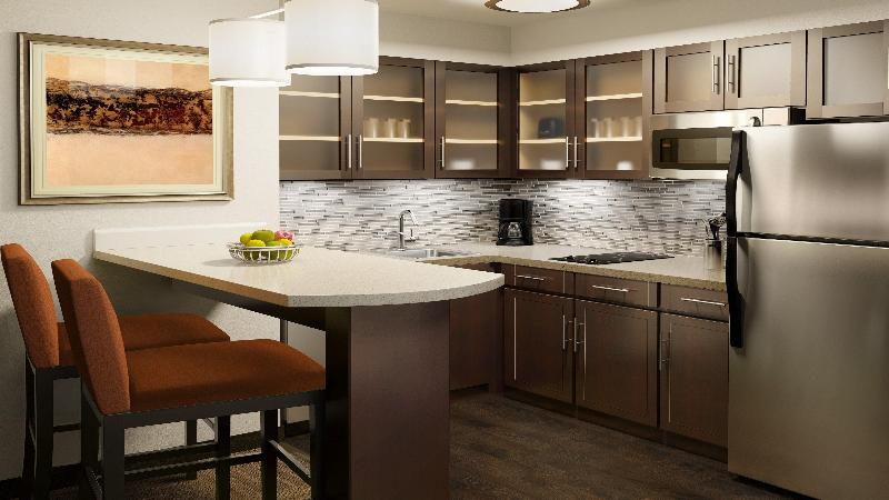 Staybridge Suites Dearborn MI photo 3