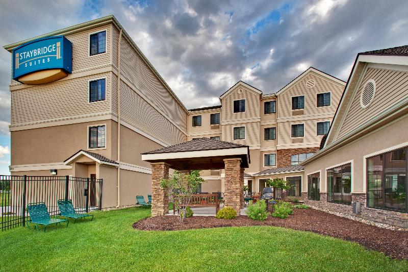 Staybridge Suites DAVENPORT image