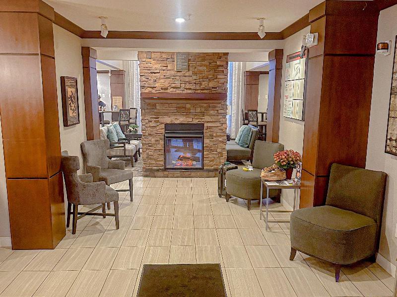 Staybridge Suites Elkhart North image