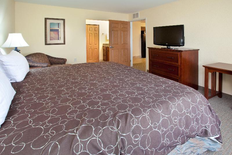 Staybridge Suites Elkhart North photo 16