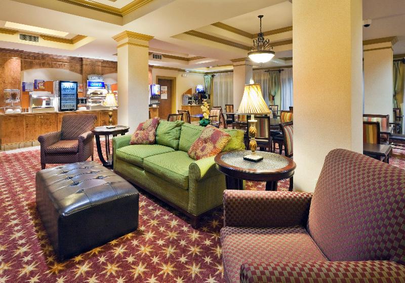 Holiday Inn Express & Suites Pell City By IHG image