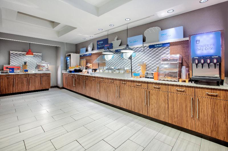Holiday Inn Express & Suites Pell City By IHG image 6