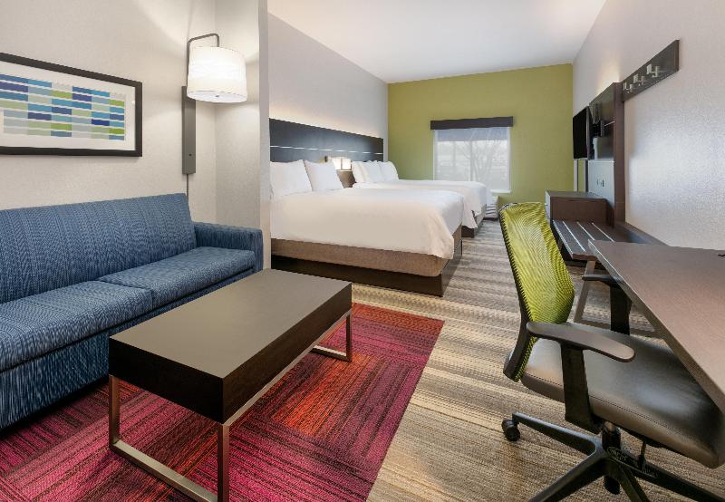 Holiday Inn Express & Suites Pell City By IHG image