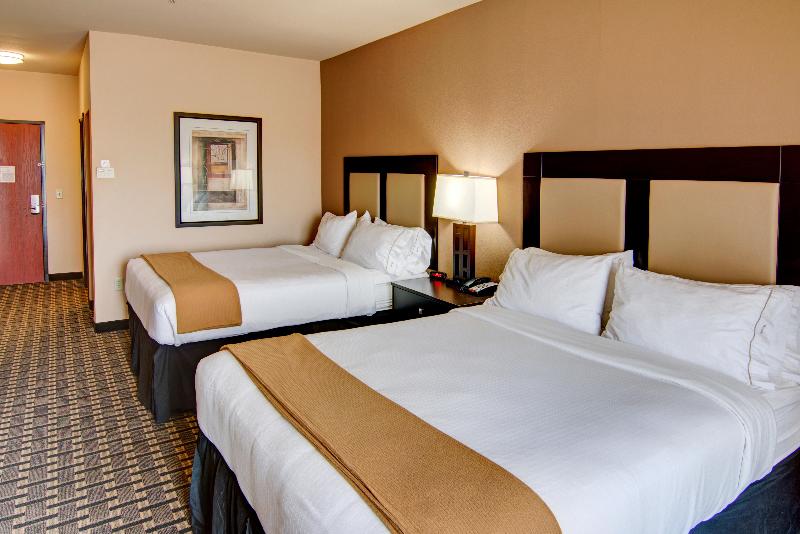 Holiday Inn Express & Suites Paris By IHG image