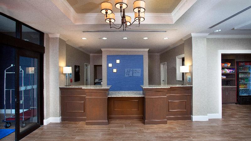 Holiday Inn Express and Suites Morgan City Tiger I image