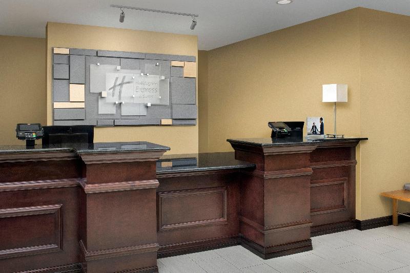 Holiday Inn Express & Suites Uvalde By IHG image