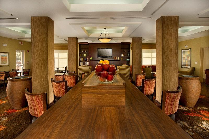 Holiday Inn Express & Suites Uvalde By IHG image
