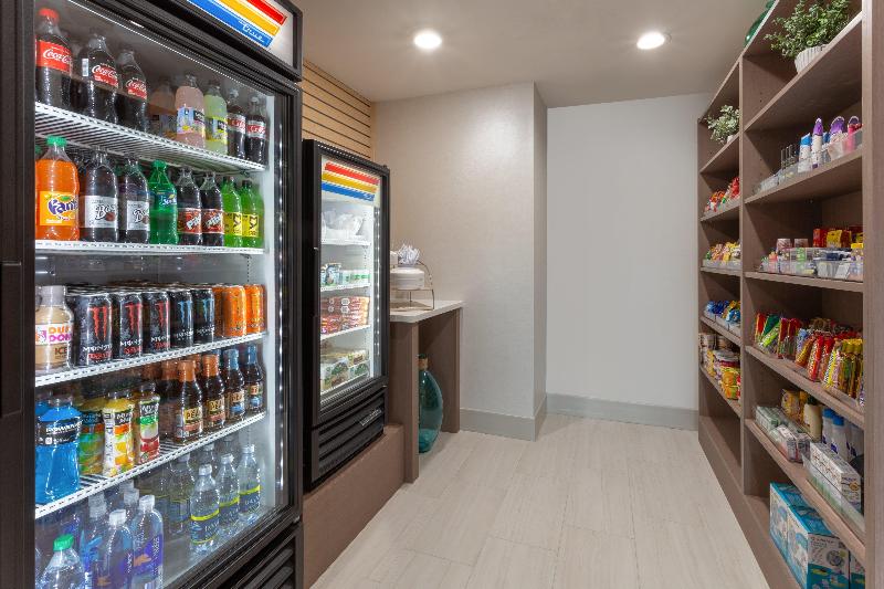 Holiday Inn Express and Suites Vandalia image