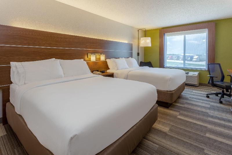 Holiday Inn Express and Suites Vandalia image