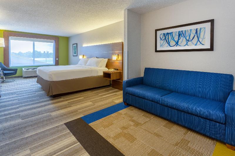 Holiday Inn Express and Suites Vandalia image 6