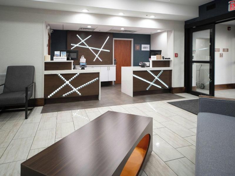 Four Points by Sheraton Fayetteville Fort Liberty