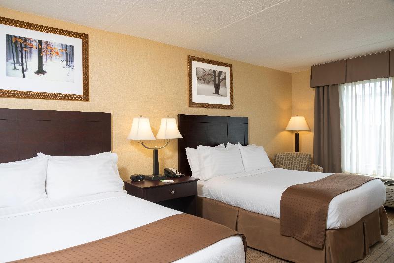 Holiday Inn Cleveland S Independence photo 12