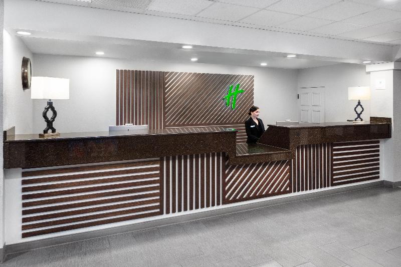 Holiday Inn & Suites Springfield - I-44
