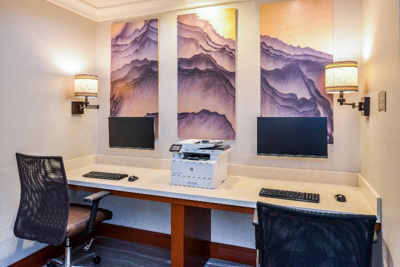 Staybridge Suites Indianapolis-Fishers By IHG image