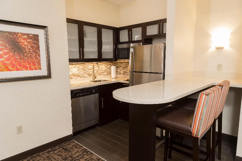 Staybridge Suites Indianapolis-Fishers By IHG image