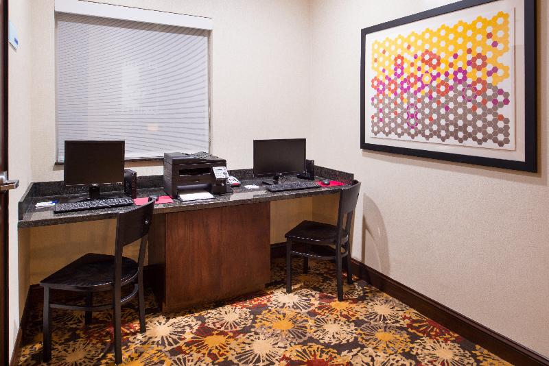 Holiday Inn Express & Suites Pittsburg By IHG image