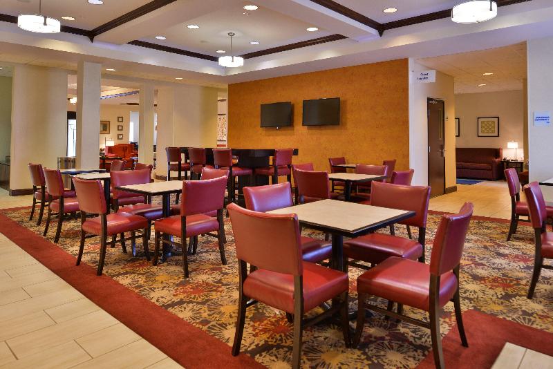 Holiday Inn Express & Suites Pittsburg By IHG image