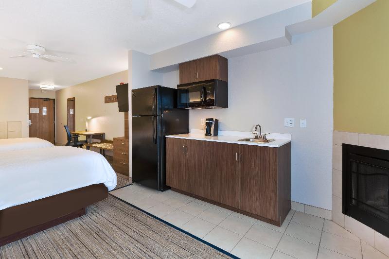 Holiday Inn Express and Suites Petoskey photo 24