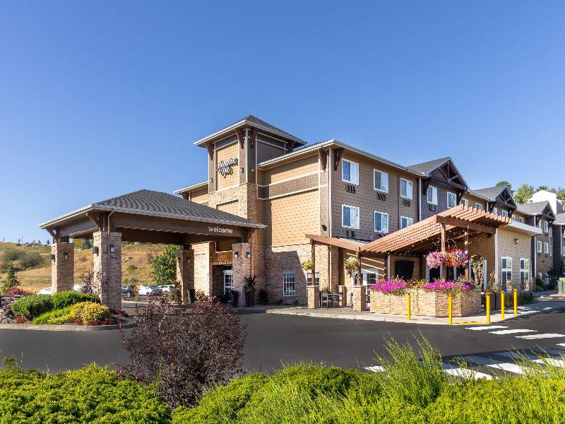 Hampton Inn By Hilton Pullman image