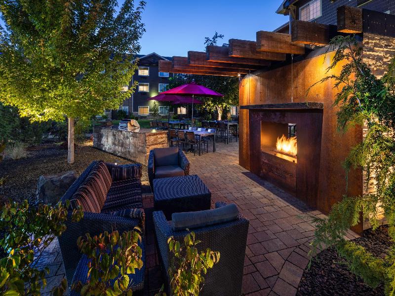 Hampton Inn By Hilton Pullman image