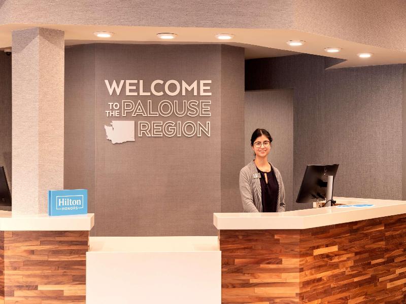 Hampton Inn By Hilton Pullman image