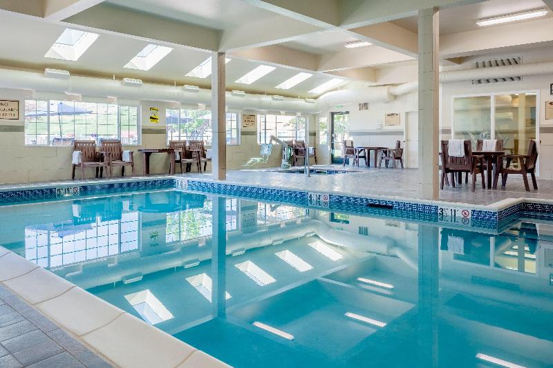 Hampton Inn By Hilton Pullman image