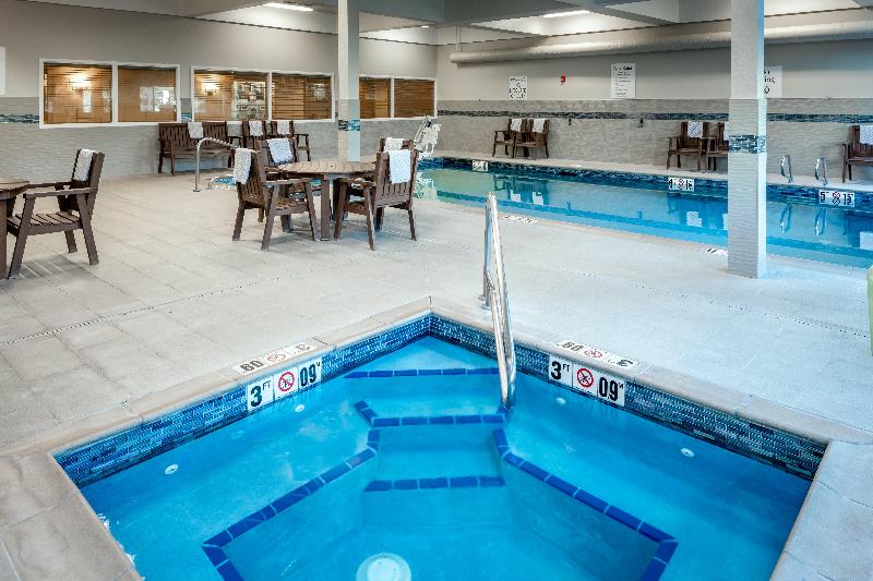 Hampton Inn By Hilton Pullman image