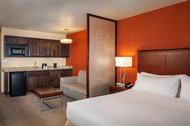 Hampton Inn By Hilton Pullman image