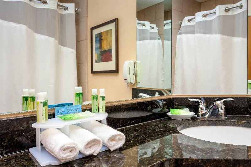 Hampton Inn By Hilton Pullman image