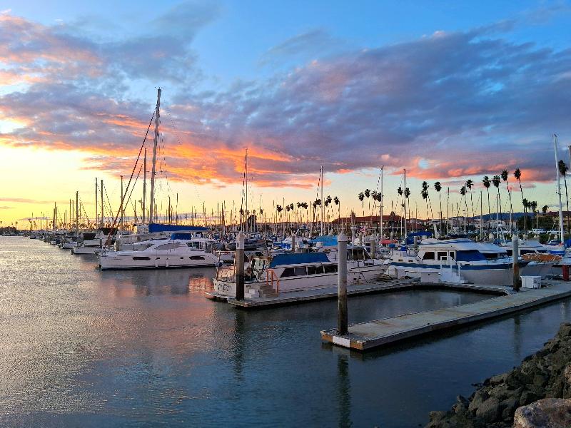 Holiday Inn Express and Suites Ventura Harbor image